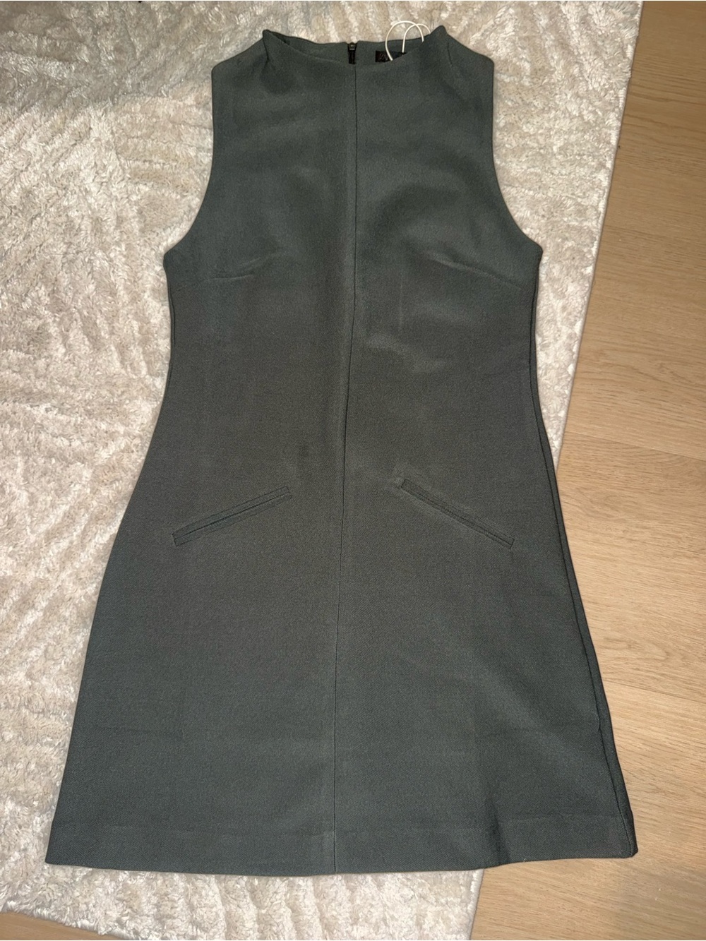 NWOT Sleek Sleeveless Shift Dress in Dark Green
